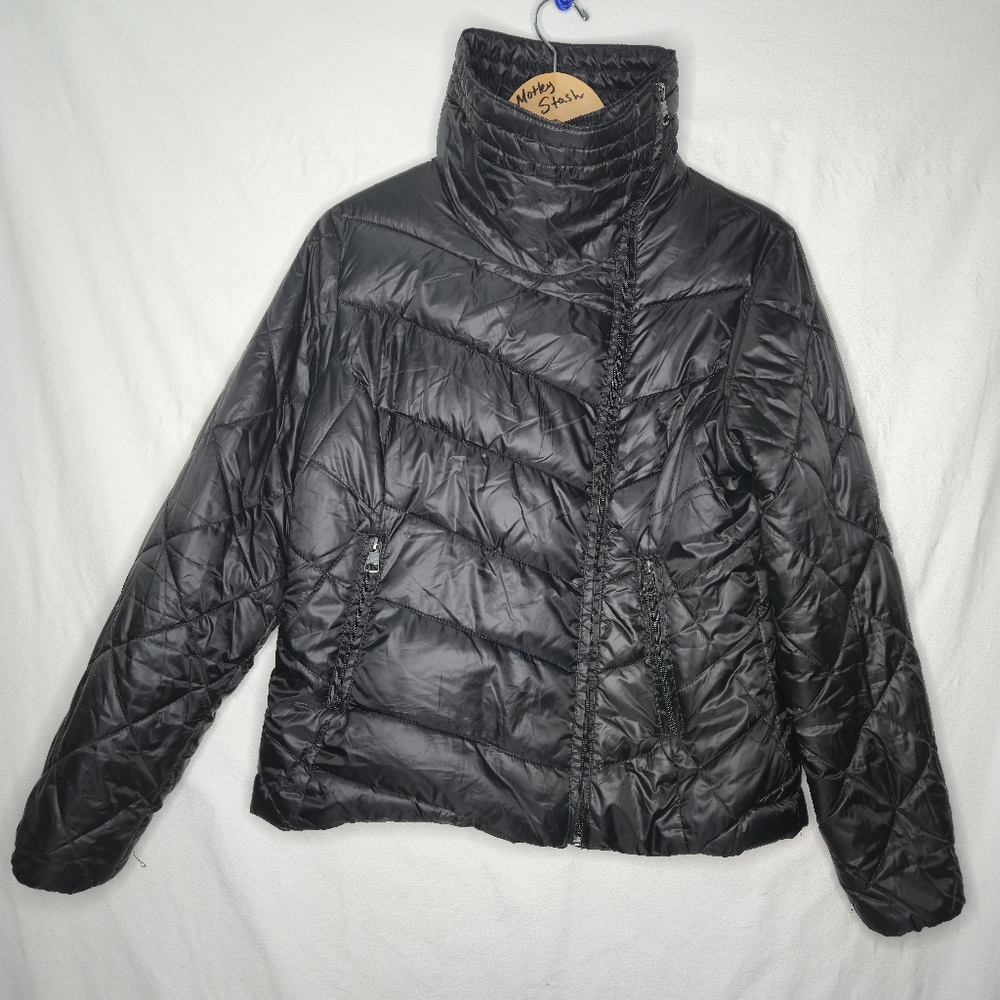 Madden Girl Ladies Black Puffer Jacket With High Zippered Collar Size Large